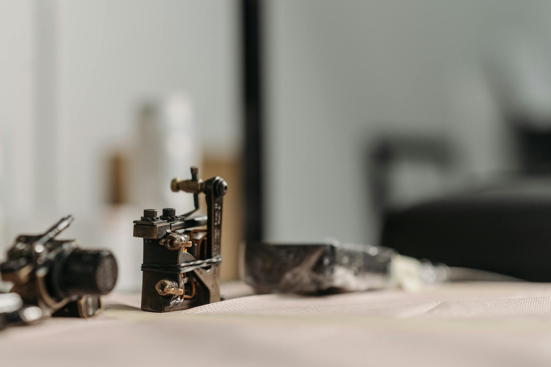 Koi Drache — Asian Fineline Arm